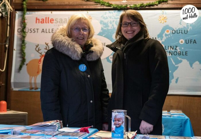 #14: Weihnachtsmarktstand von UNICEF